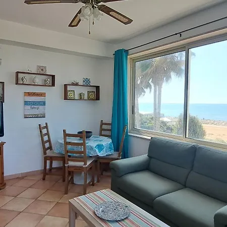 Hébergement de vacances Casasicula - Calypso Sea House *